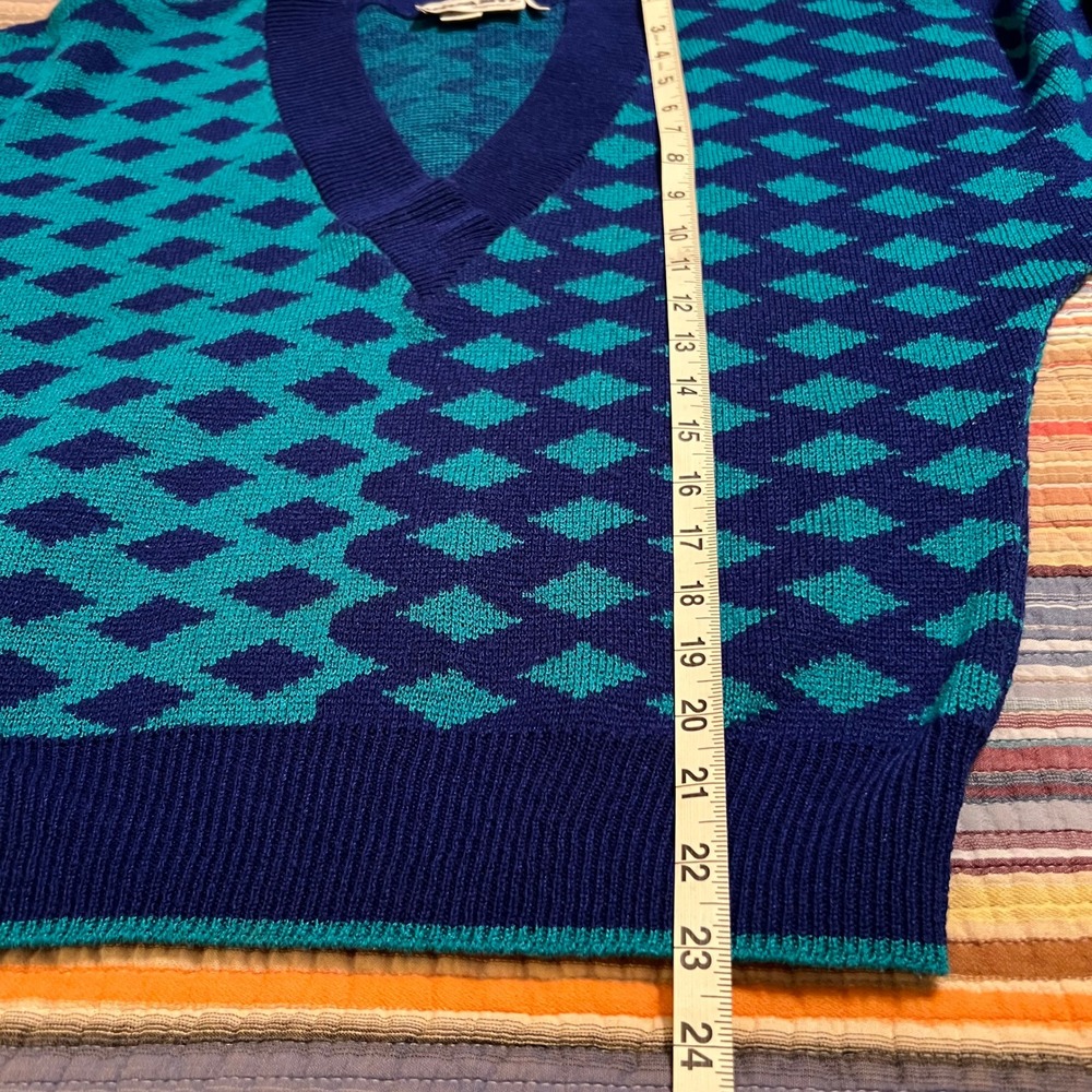 Vivanti VTG‎ Signature V Neck Diamond Sweater Blue Teal Size M Made in the USA - Picture 7 of 7